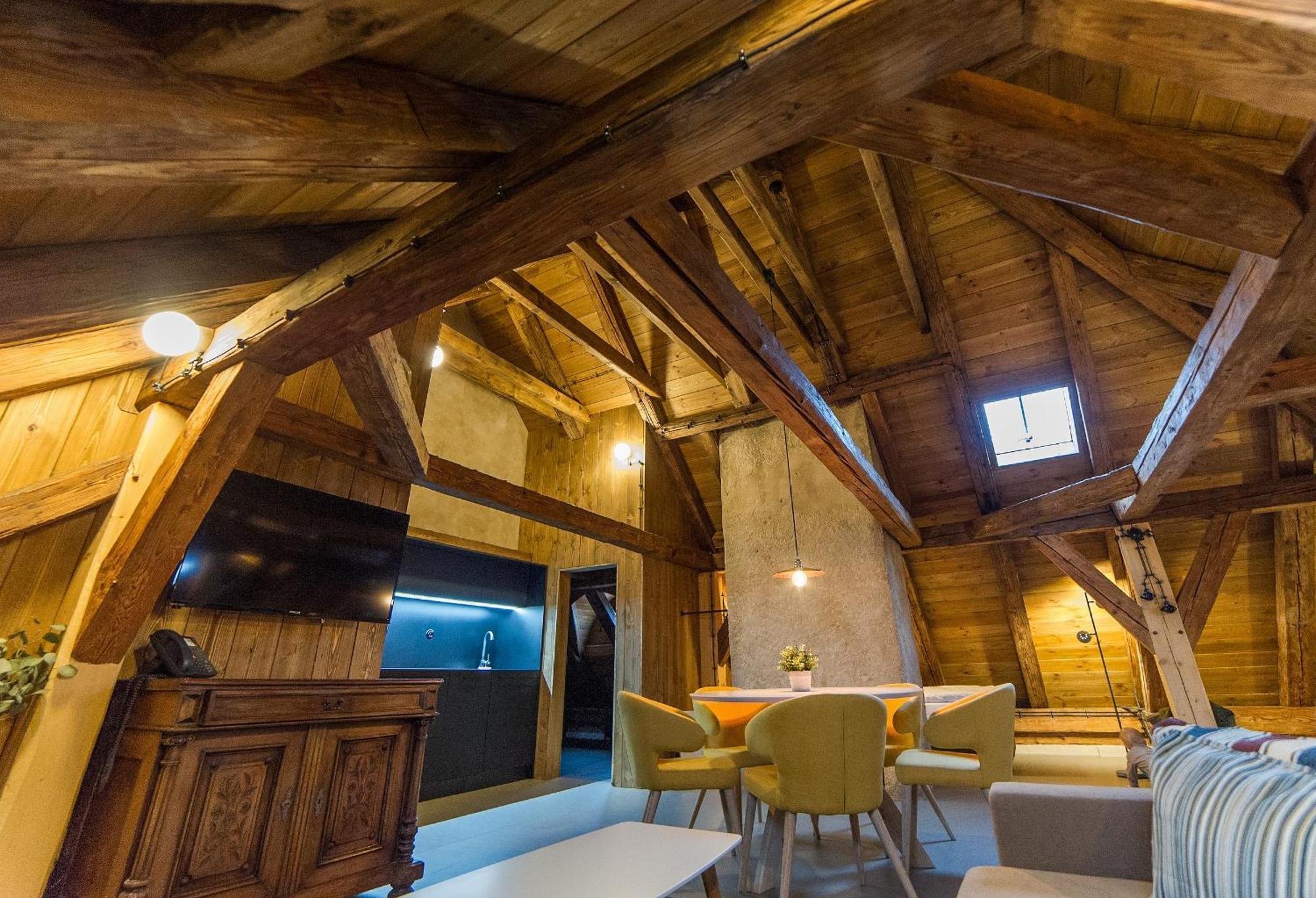 Aparthotel&Wellness Knížecí cesta Horní Planá Exteriér fotografie